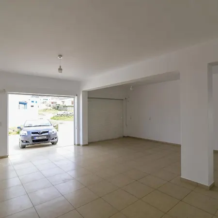 Daphne's Place - Private With Pool In Naxos Βίβλος