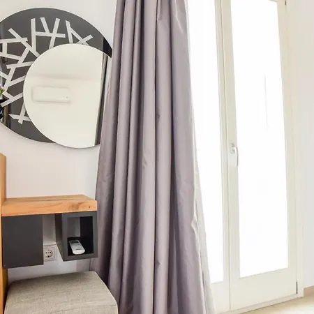 Σπίτι διακοπών Daphne's Place - Private With Pool In Naxos