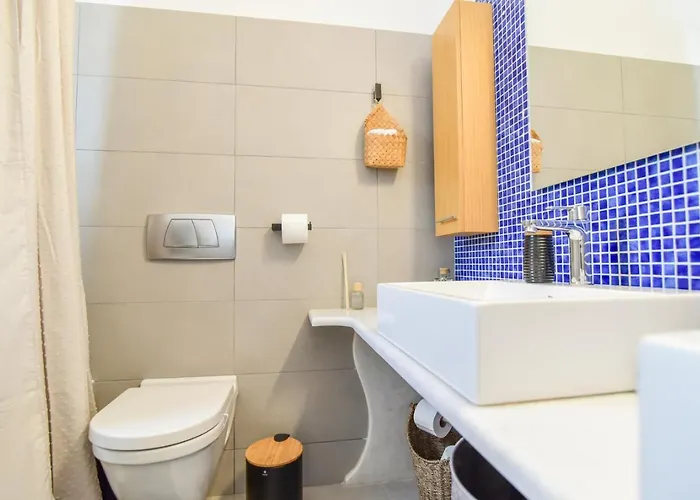 Daphne's Place - Private With Pool In Naxos Vívlos