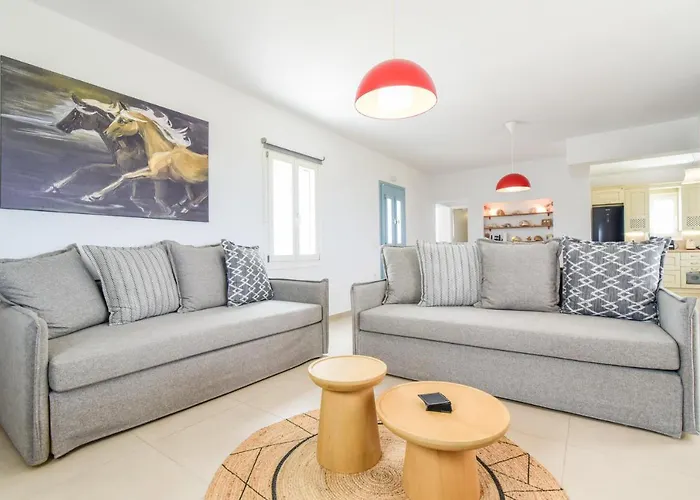 Daphne's Place - Private With Pool In Naxos Feriehus