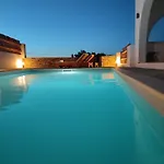 Daphne's Place - Private With Pool In Naxos
