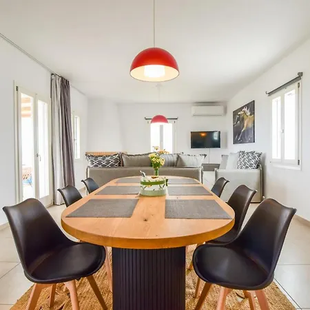 Daphne's Place - Private With Pool In Naxos