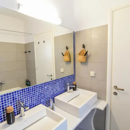 Semesterbostad Daphne's Place - Private With Pool In Naxos *