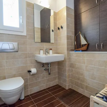 Daphne's Place - Private With Pool In Naxos Vakantiehuis Vívlos