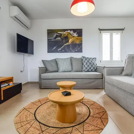 Daphne's Place - Private With Pool In Naxos Ferienhaus
