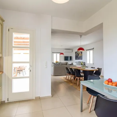 Daphne's Place - Private With Pool In Naxos Ferienhaus