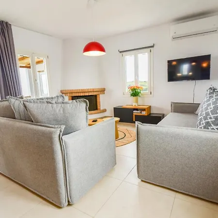 Daphne's Place - Private With Pool In Naxos Ferienhaus