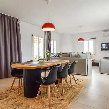 Daphne's Place - Private With Pool In Naxos Semesterbostad