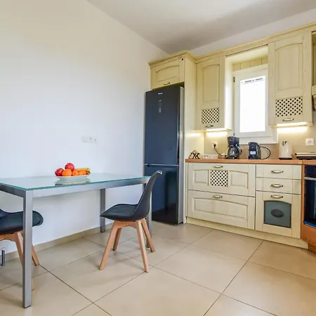 Daphne's Place - Private With Pool In Naxos Ferienhaus