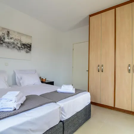 Daphne's Place - Private With Pool In Naxos بيت للعطل