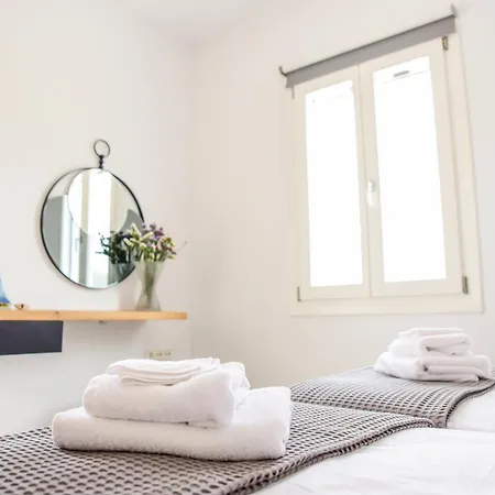 Daphne's Place - Private With Pool In Naxos بيت للعطل *