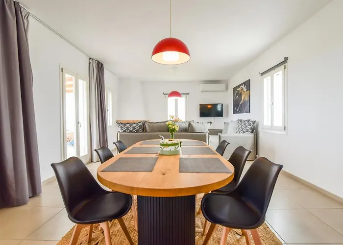 Daphne's Place - Private With Pool In Naxos