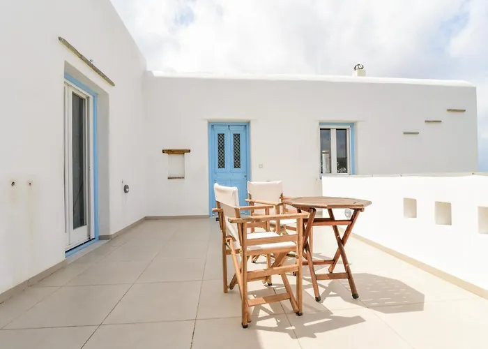 בית נופש Daphne's Place - Private With Pool In Naxos *