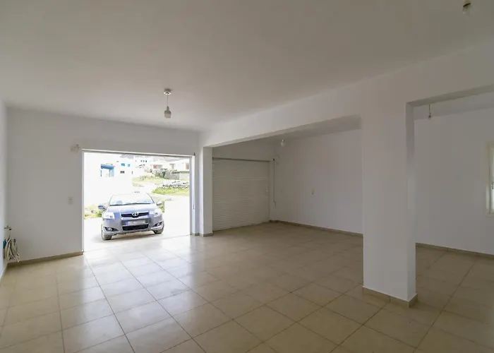 Daphne's Place - Private With Pool In Naxos Vívlos