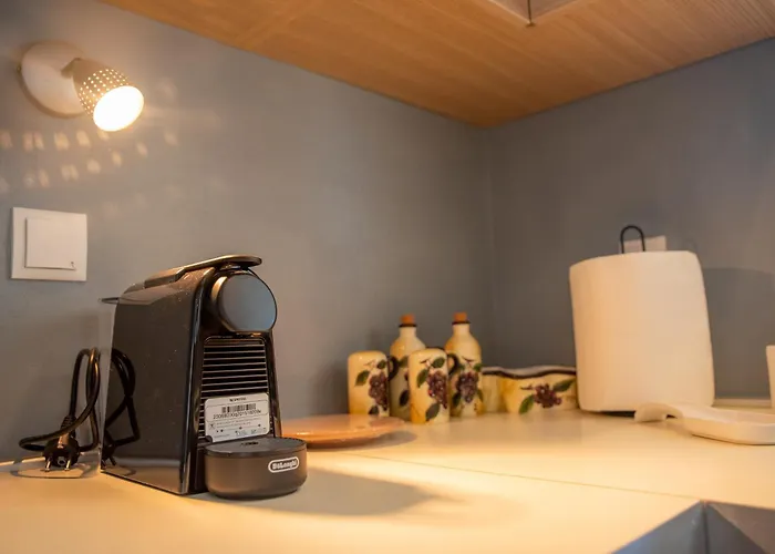 Daphne's Place - Private With Pool In Naxos בית נופש