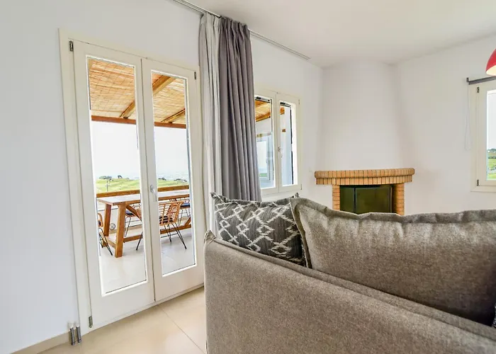 בית נופש Daphne's Place - Private With Pool In Naxos Vívlos