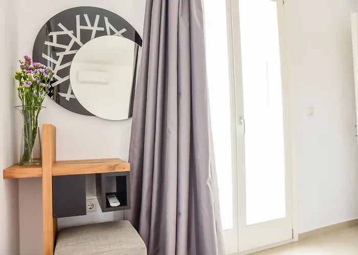 בית נופש Daphne's Place - Private With Pool In Naxos