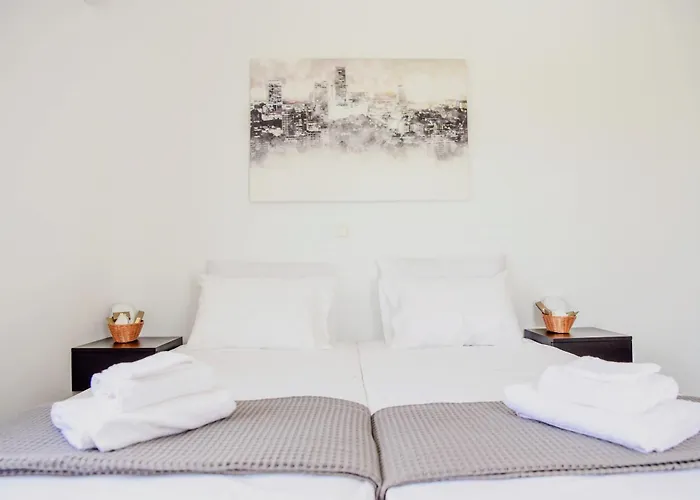 בית נופש Daphne's Place - Private With Pool In Naxos Vívlos