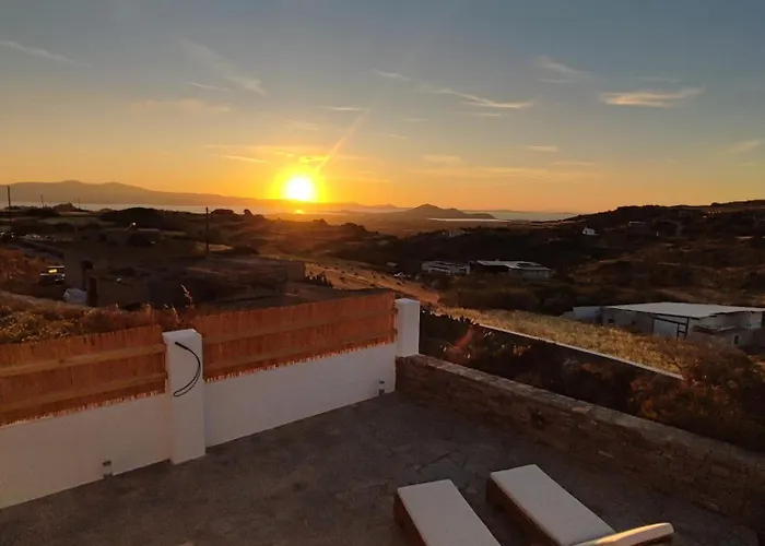 Daphne's Place - Private With Pool In Naxos Vívlos